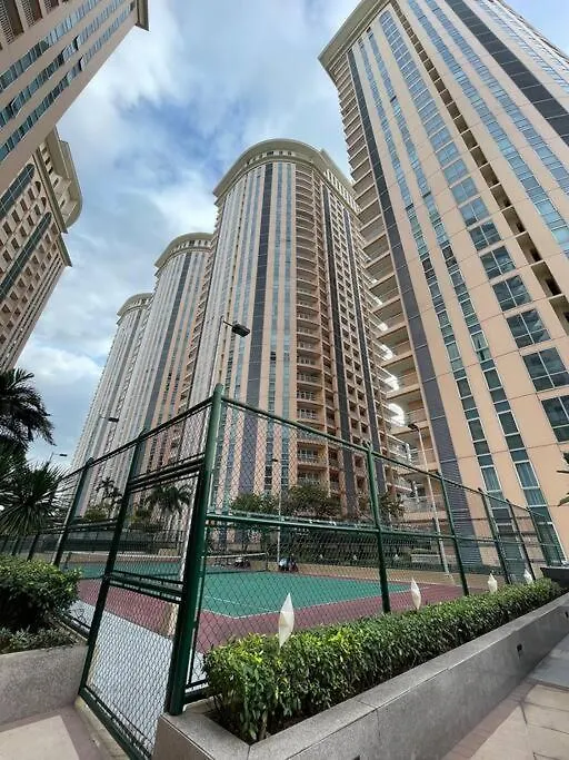 Chic And Modern Studio Manila 0*,