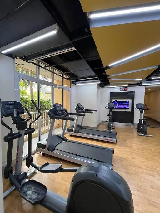 Chic And Modern Studio Manila Philippines